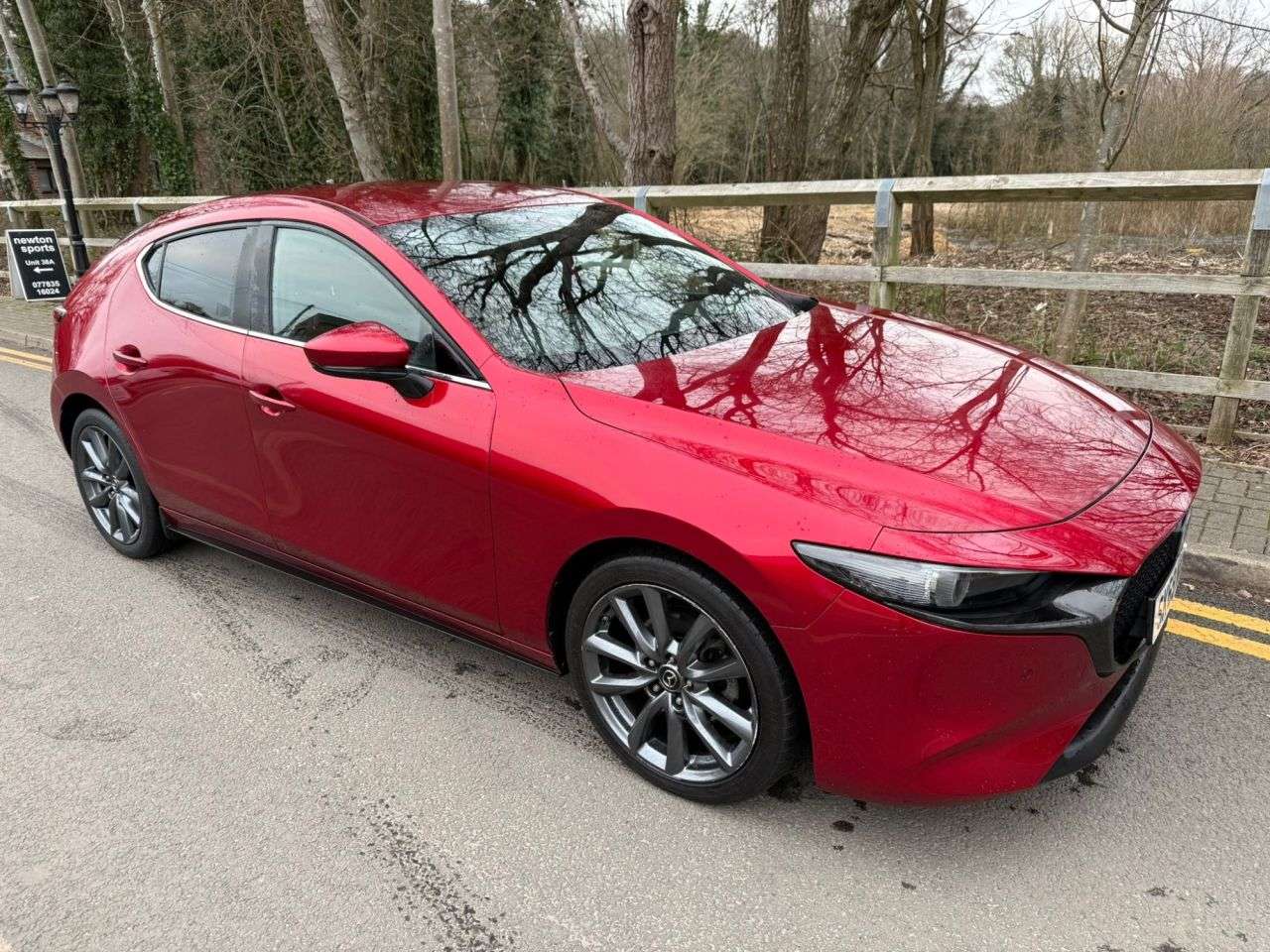 A 2019 MAZDA MAZDA3 2.0 SKYACTIV-G MHEV Sport Lux Hatchback 5dr Petrol Manual Euro 6 (s/s) (122 A 2019 MAZDA MAZDA3 2.0 SKYACTIV-G MHEV Sport Lux Hatchback 5dr Petrol Manual Euro 6 (s/s) (122