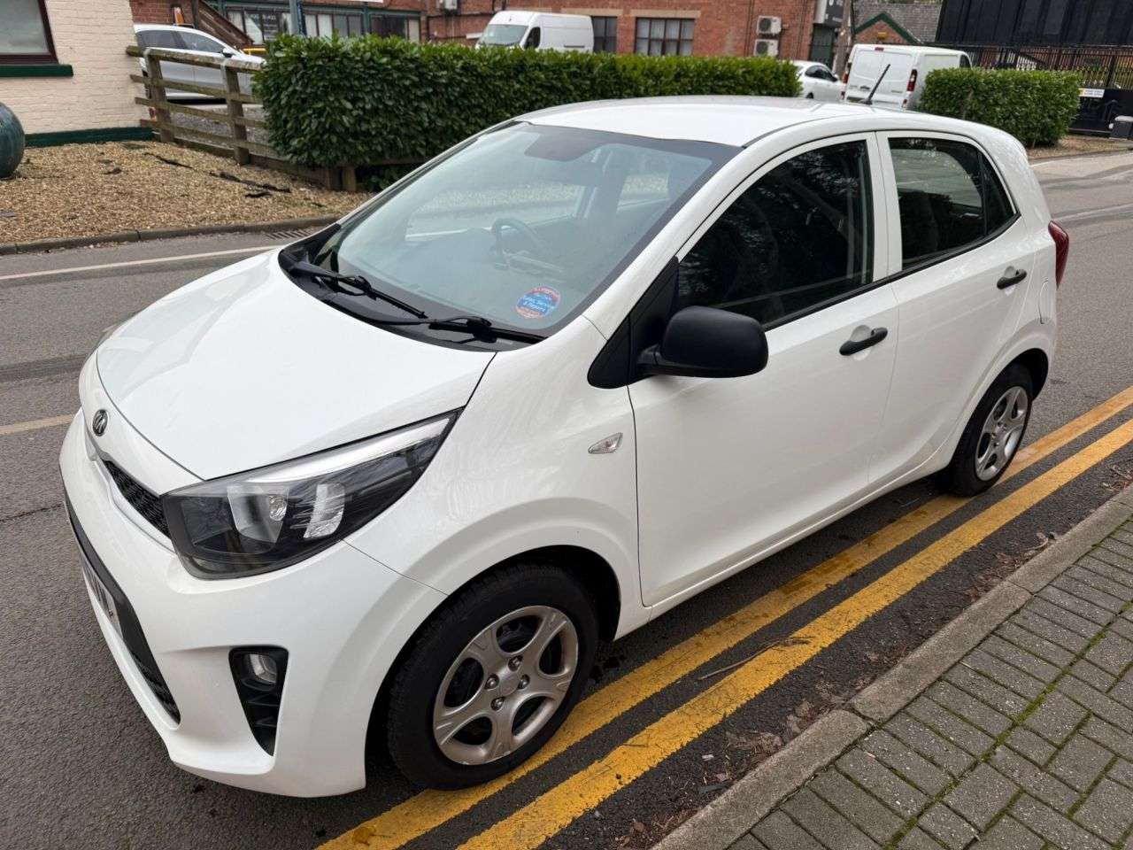 A 2019 KIA PICANTO 1.0 1 Hatchback 5dr Petrol Manual Euro 6 (66 bhp) A 2019 KIA PICANTO 1.0 1 Hatchback 5dr Petrol Manual Euro 6 (66 bhp)