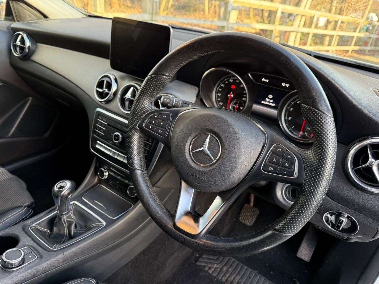 2019 MERCEDES-BENZ 180 2019 MERCEDES-BENZ 180
