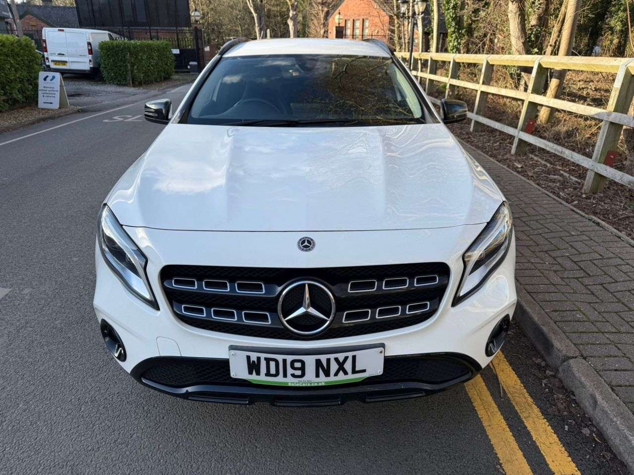 2019 MERCEDES-BENZ 180 2019 MERCEDES-BENZ 180