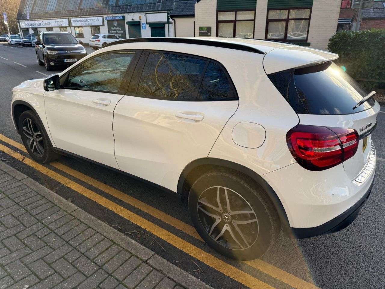 2019 MERCEDES-BENZ 180 2019 MERCEDES-BENZ 180