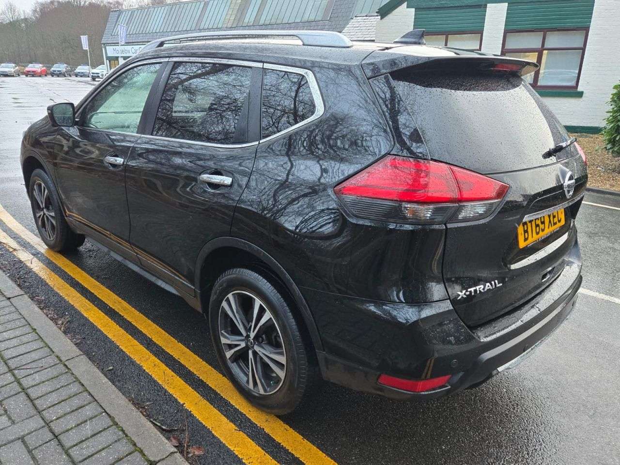 A 2020 NISSAN X-TRAIL 1.7 dCi N-Connecta SUV 5dr Diesel Manual Euro 6 (s/s) (150 ps) A 2020 NISSAN X-TRAIL 1.7 dCi N-Connecta SUV 5dr Diesel Manual Euro 6 (s/s) (150 ps)