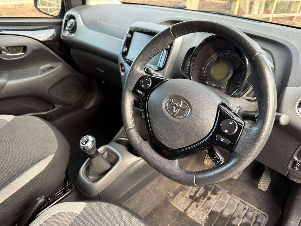 2021 TOYOTA AYGO 2021 TOYOTA AYGO