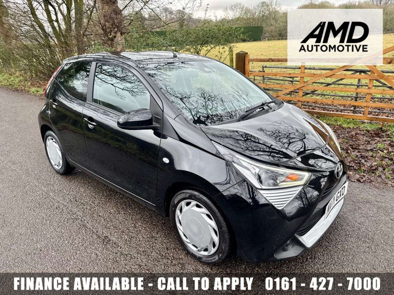 A 2021 TOYOTA AYGO 1.0 VVT-i x-play Hatchback 5dr Petrol Manual Euro 6 (s/s) (71 ps) + SERVICE A 2021 TOYOTA AYGO 1.0 VVT-i x-play Hatchback 5dr Petrol Manual Euro 6 (s/s) (71 ps) + SERVICE