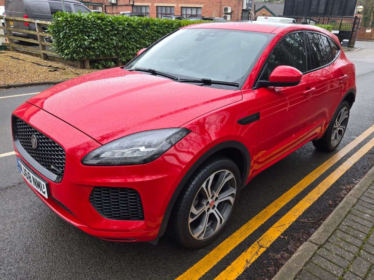 A 2018 JAGUAR E-PACE 2.0 D180 First Edition SUV 5dr Diesel Automatic AWD Euro 6 (s/s) (180 ps) S A 2018 JAGUAR E-PACE 2.0 D180 First Edition SUV 5dr Diesel Automatic AWD Euro 6 (s/s) (180 ps) S