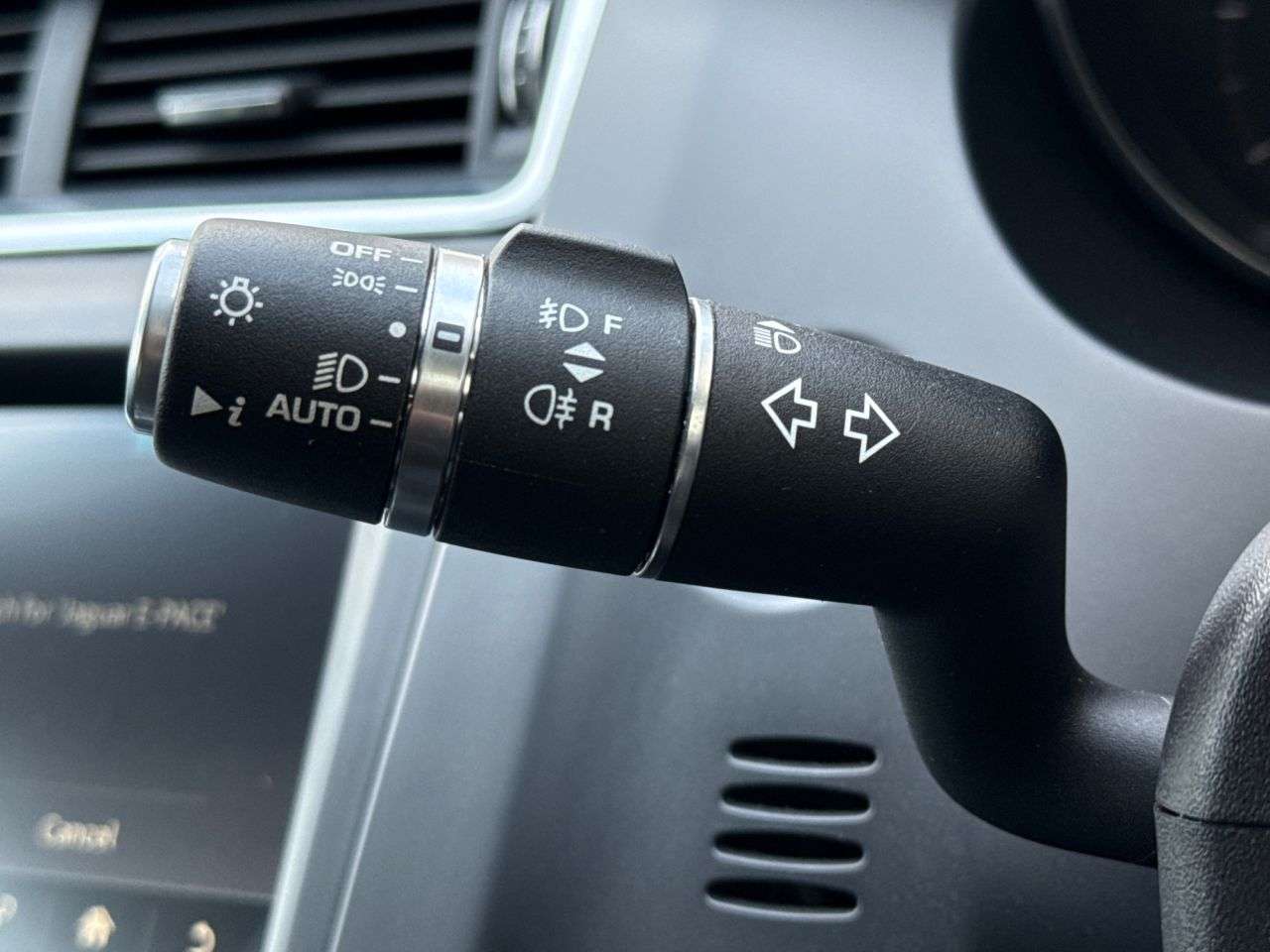 2018 JAGUAR E-PACE 2018 JAGUAR E-PACE