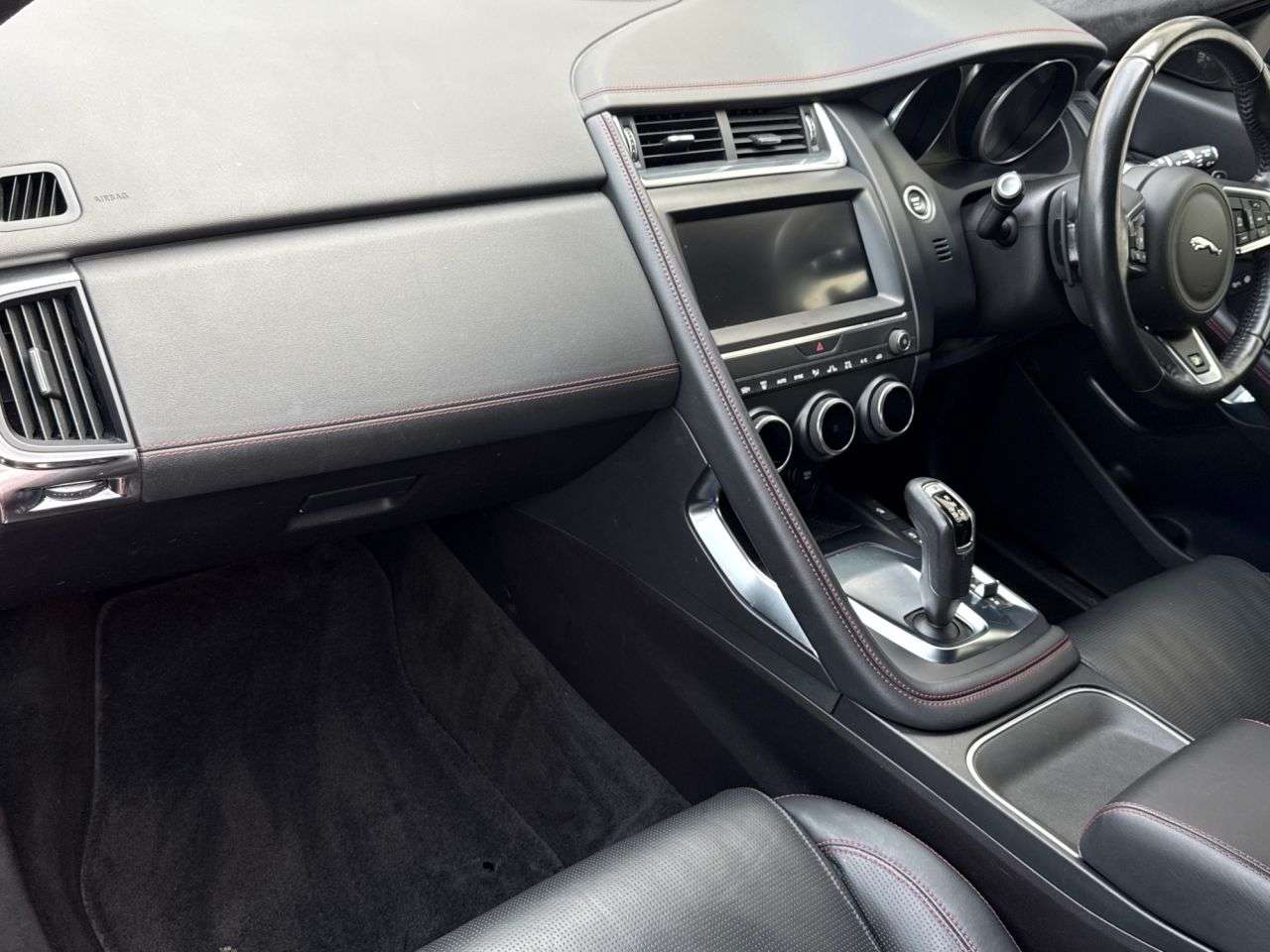 2018 JAGUAR E-PACE 2018 JAGUAR E-PACE