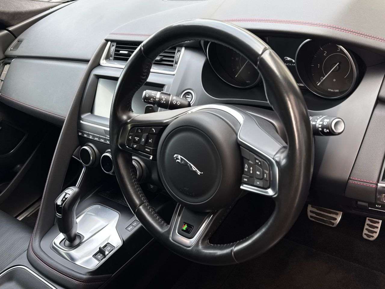 2018 JAGUAR E-PACE 2018 JAGUAR E-PACE