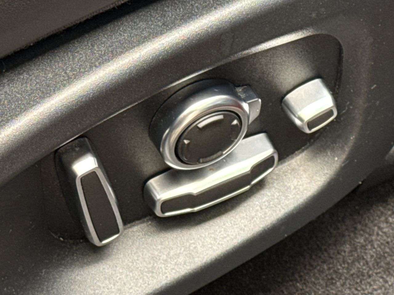 2018 JAGUAR E-PACE 2018 JAGUAR E-PACE