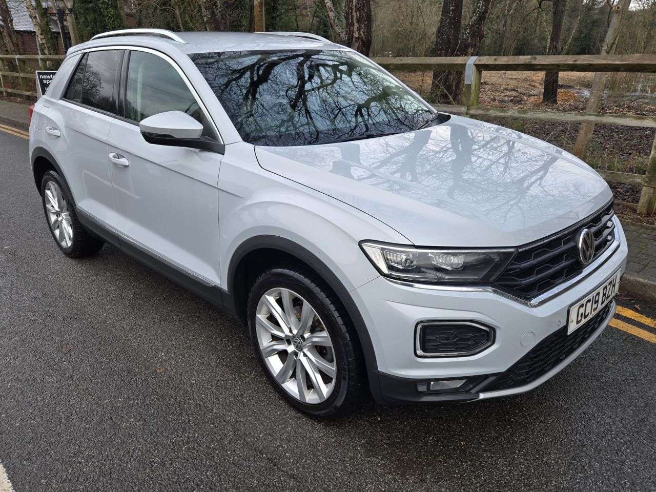 A 2019 VOLKSWAGEN T-ROC 1.5 TSI GPF EVO SEL SUV 5dr Petrol Manual Euro 6 (s/s) (150 ps) A 2019 VOLKSWAGEN T-ROC 1.5 TSI GPF EVO SEL SUV 5dr Petrol Manual Euro 6 (s/s) (150 ps)