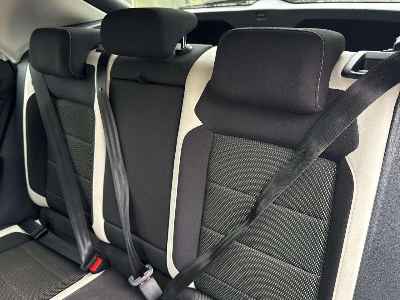 2019 VOLKSWAGEN T-ROC 2019 VOLKSWAGEN T-ROC