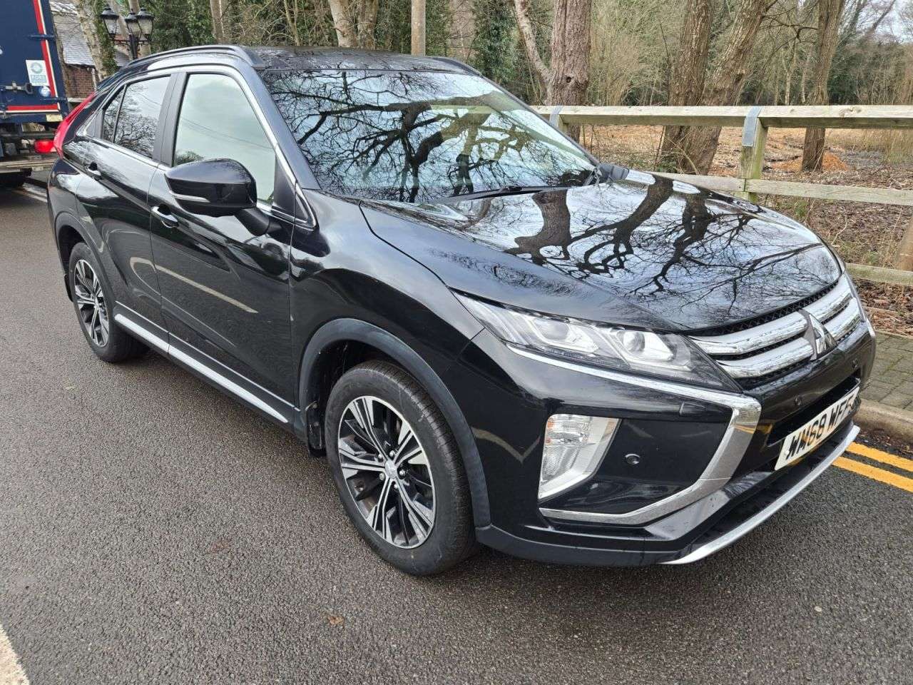 A 2019 MITSUBISHI ECLIPSE CROSS 1.5T GPF 4 SUV 5dr Petrol CVT 4WD Euro 6 (s/s) (163 ps) A 2019 MITSUBISHI ECLIPSE CROSS 1.5T GPF 4 SUV 5dr Petrol CVT 4WD Euro 6 (s/s) (163 ps)