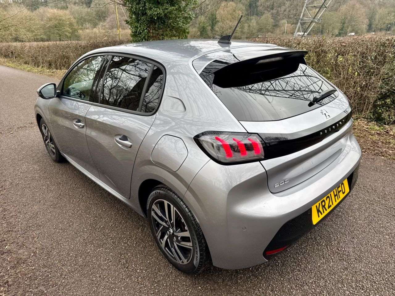 A 2021 PEUGEOT 208 1.2 PureTech Allure Premium Hatchback 5dr Petrol Manual Euro 6 (s/s) (100 p A 2021 PEUGEOT 208 1.2 PureTech Allure Premium Hatchback 5dr Petrol Manual Euro 6 (s/s) (100 p