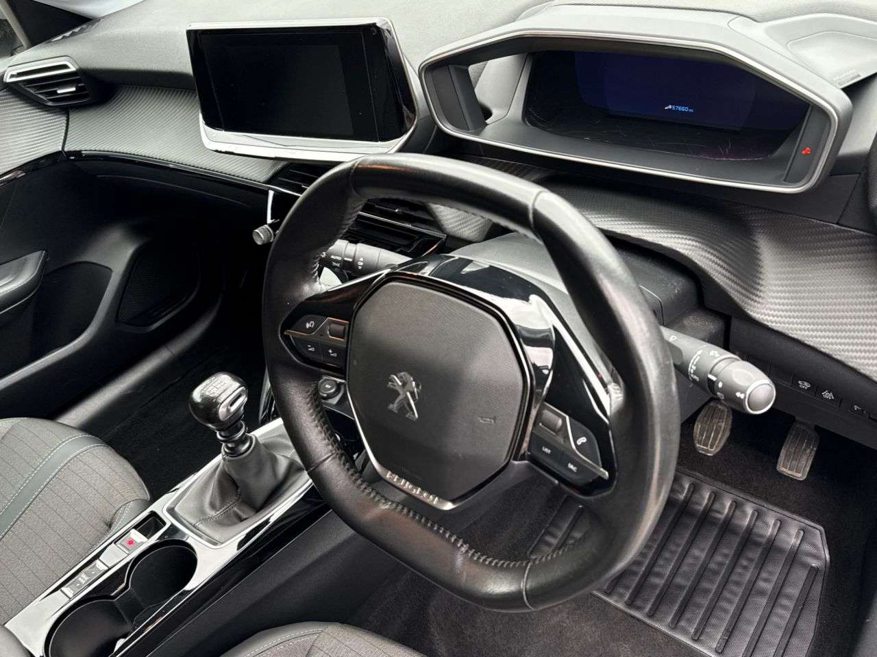 2021 PEUGEOT 208 2021 PEUGEOT 208