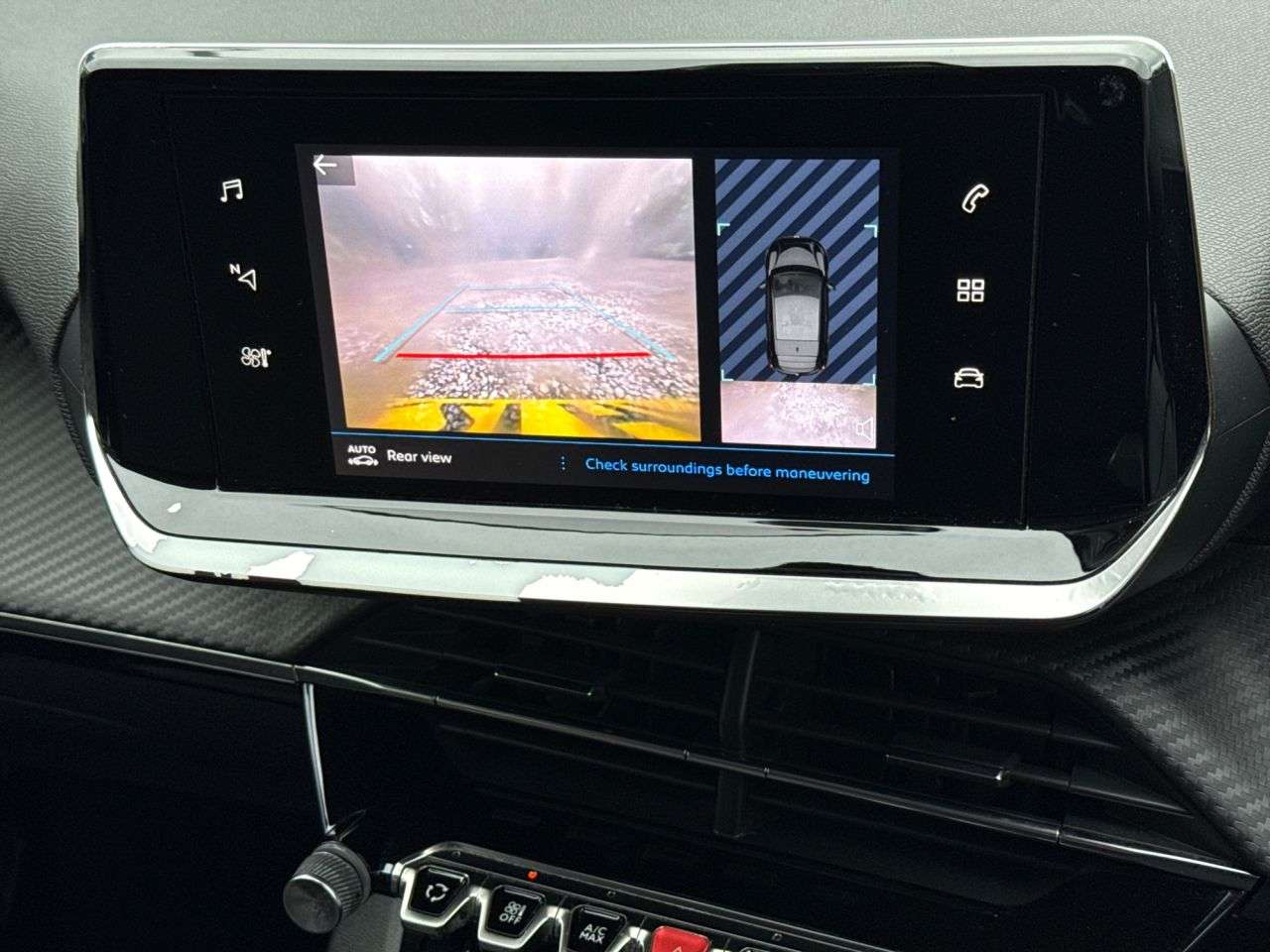 2021 PEUGEOT 208 2021 PEUGEOT 208