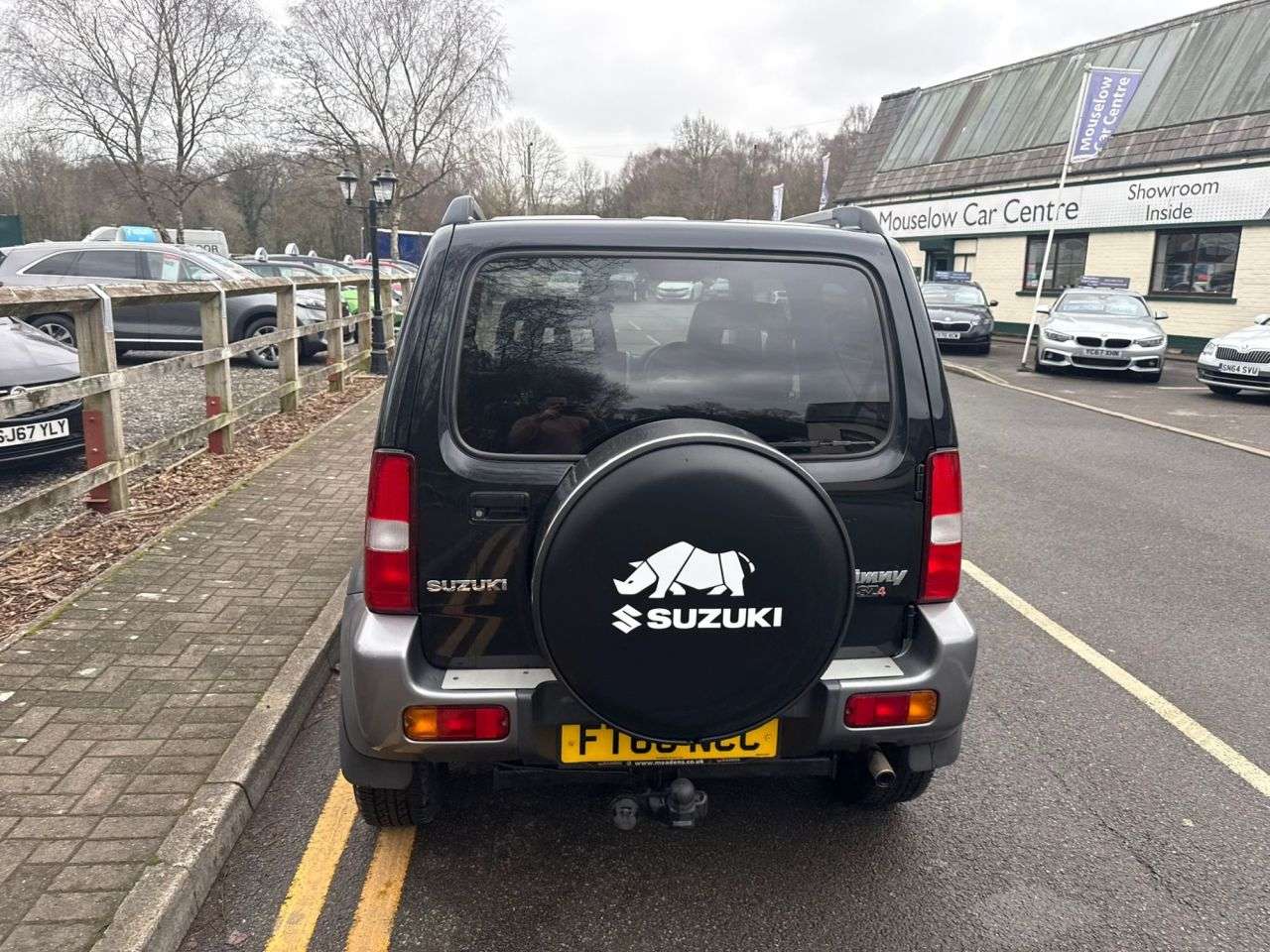 2011 SUZUKI JIMNY 2011 SUZUKI JIMNY