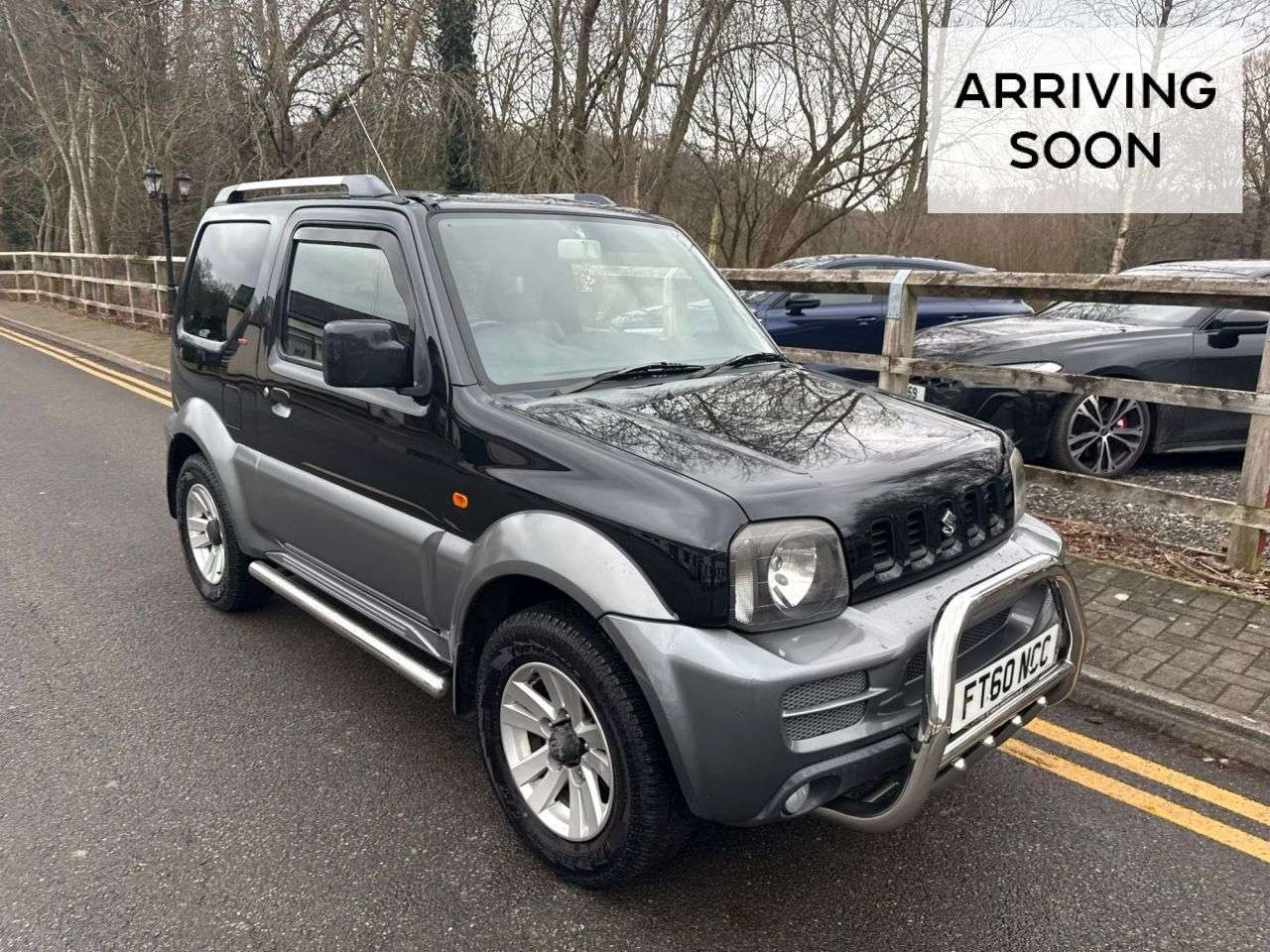 A 2011 SUZUKI JIMNY 1.3 SZ4 SUV 3dr Petrol Automatic (181 g/km, 83 bhp) A 2011 SUZUKI JIMNY 1.3 SZ4 SUV 3dr Petrol Automatic (181 g/km, 83 bhp)
