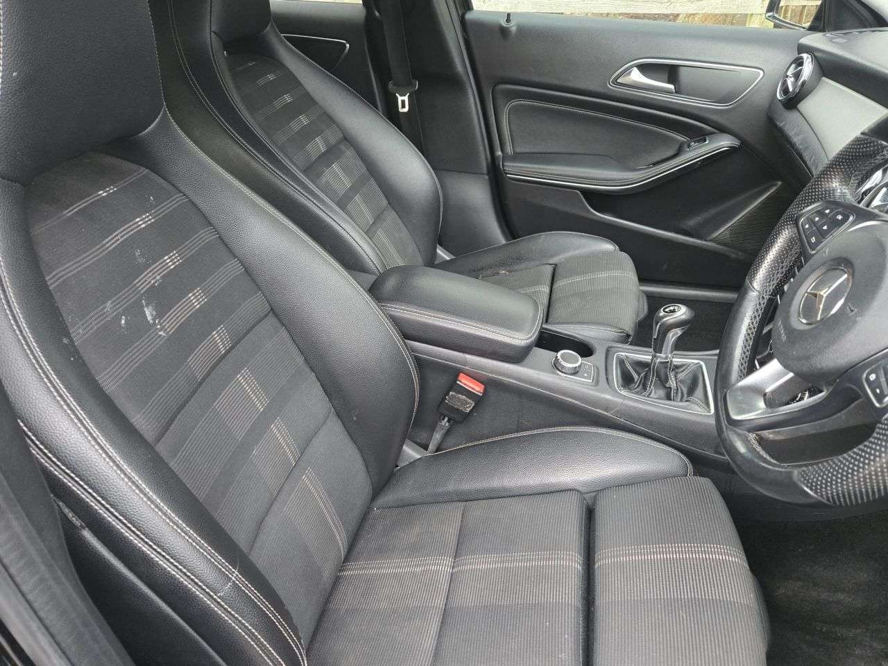 2019 MERCEDES-BENZ 180 2019 MERCEDES-BENZ 180