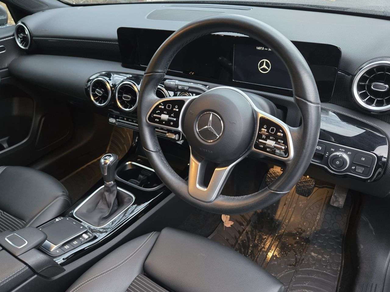 2021 MERCEDES-BENZ A-CLASS 2021 MERCEDES-BENZ A-CLASS