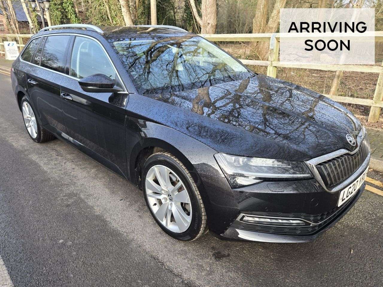 A 2020 SKODA SUPERB 1.4 TSI iV 13kWh SE L Estate 5dr Petrol Plug-in Hybrid DSG Euro 6 (s/s) (21 A 2020 SKODA SUPERB 1.4 TSI iV 13kWh SE L Estate 5dr Petrol Plug-in Hybrid DSG Euro 6 (s/s) (21