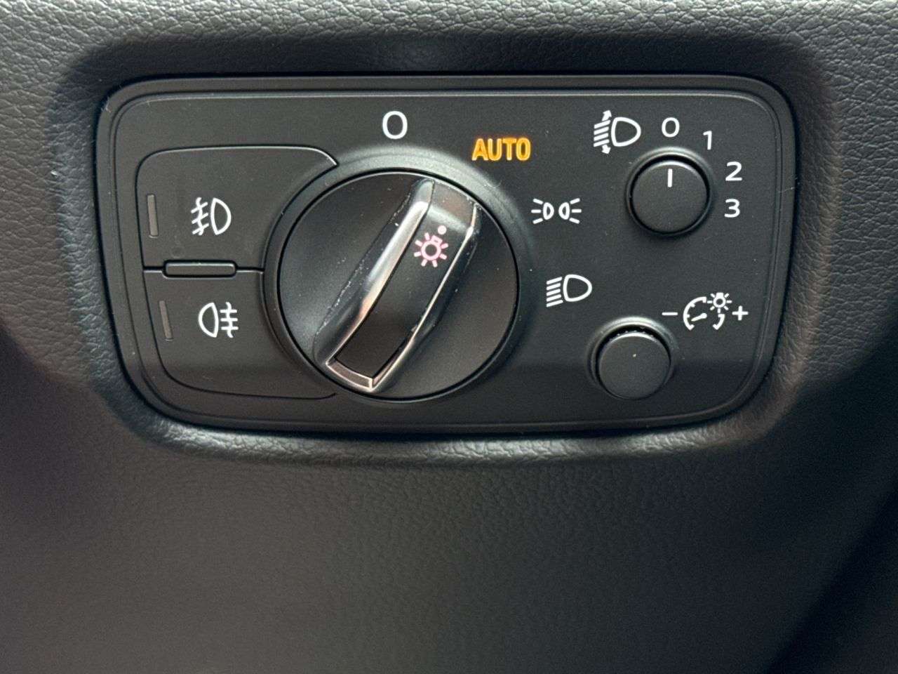 2016 AUDI A3 2016 AUDI A3