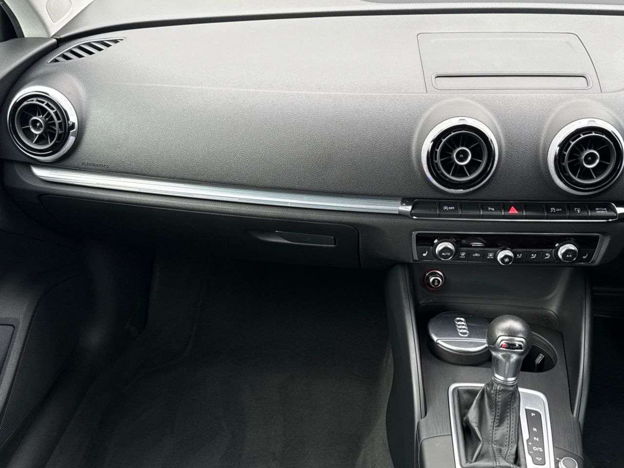 2016 AUDI A3 2016 AUDI A3