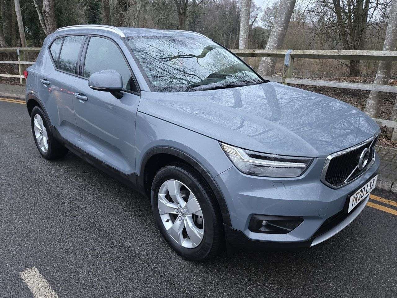 A 2020 VOLVO XC40 1.5 T3 Momentum Pro SUV 5dr Petrol Manual Euro 6 (s/s) (163 ps) A 2020 VOLVO XC40 1.5 T3 Momentum Pro SUV 5dr Petrol Manual Euro 6 (s/s) (163 ps)