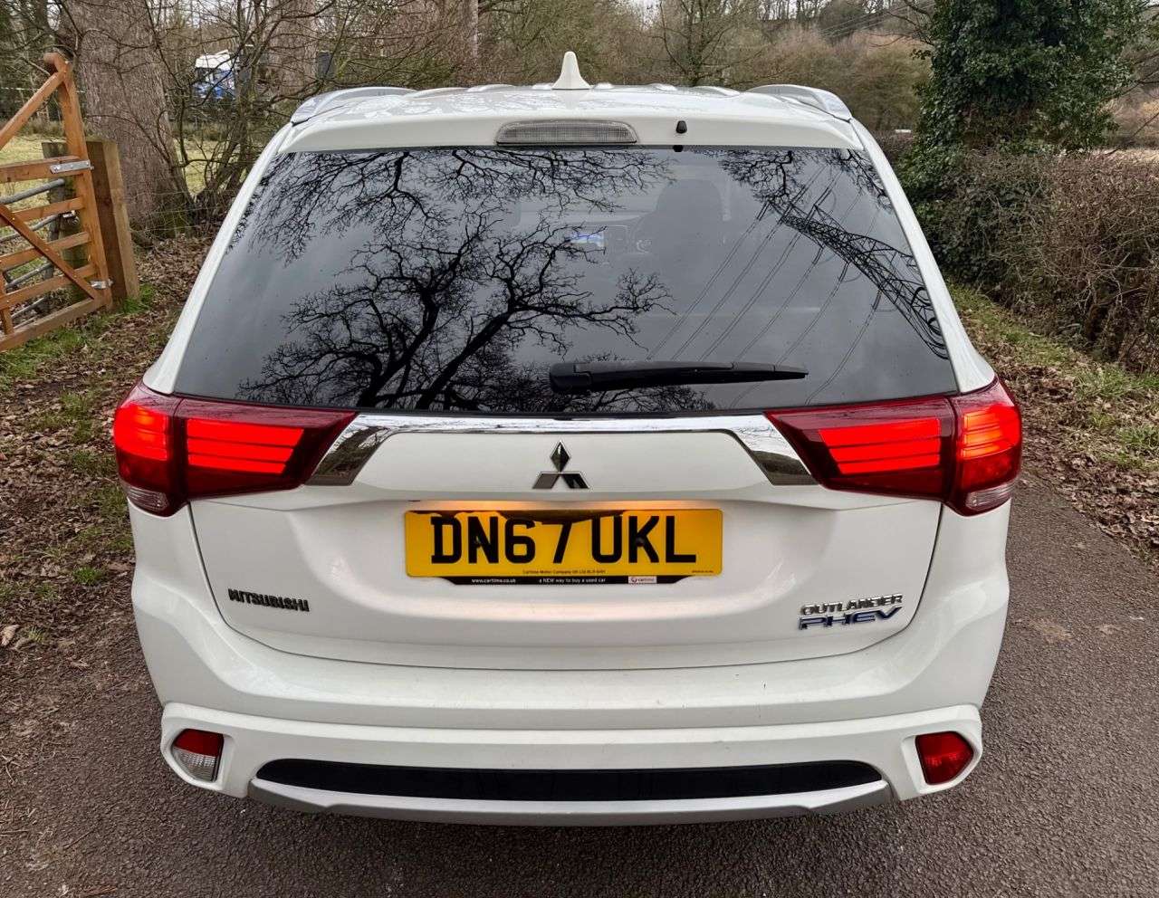 2017 MITSUBISHI OUTLANDER 2017 MITSUBISHI OUTLANDER