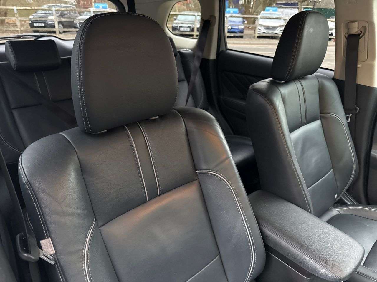 2017 MITSUBISHI OUTLANDER 2017 MITSUBISHI OUTLANDER