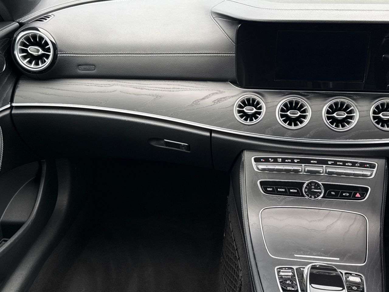 2018 MERCEDES-BENZ E-CLASS 2018 MERCEDES-BENZ E-CLASS