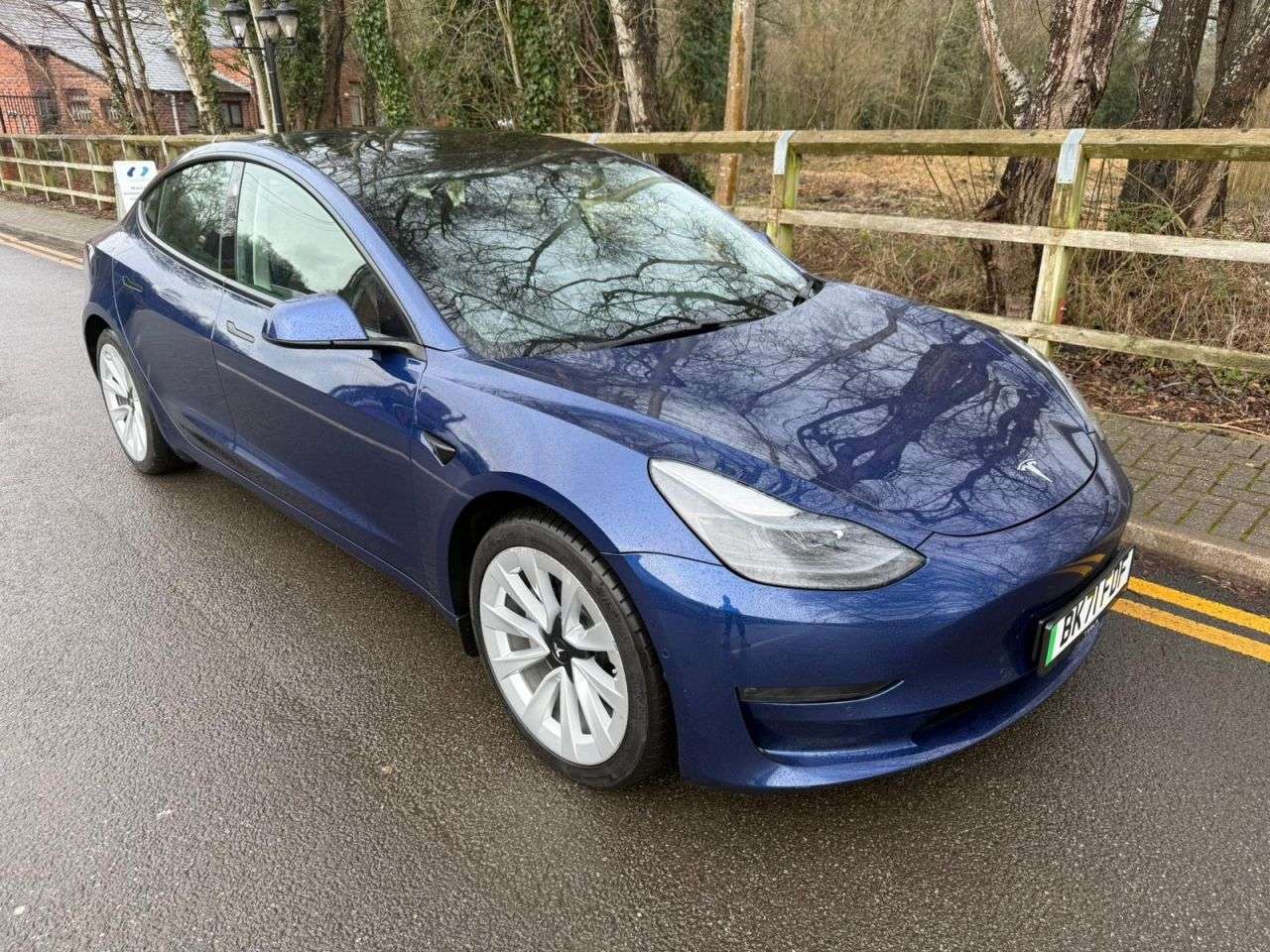 A 2021 TESLA MODEL 3 (Dual Motor) Long Range Saloon 4dr Electric Automatic 4WDE (346 ps) A 2021 TESLA MODEL 3 (Dual Motor) Long Range Saloon 4dr Electric Automatic 4WDE (346 ps)