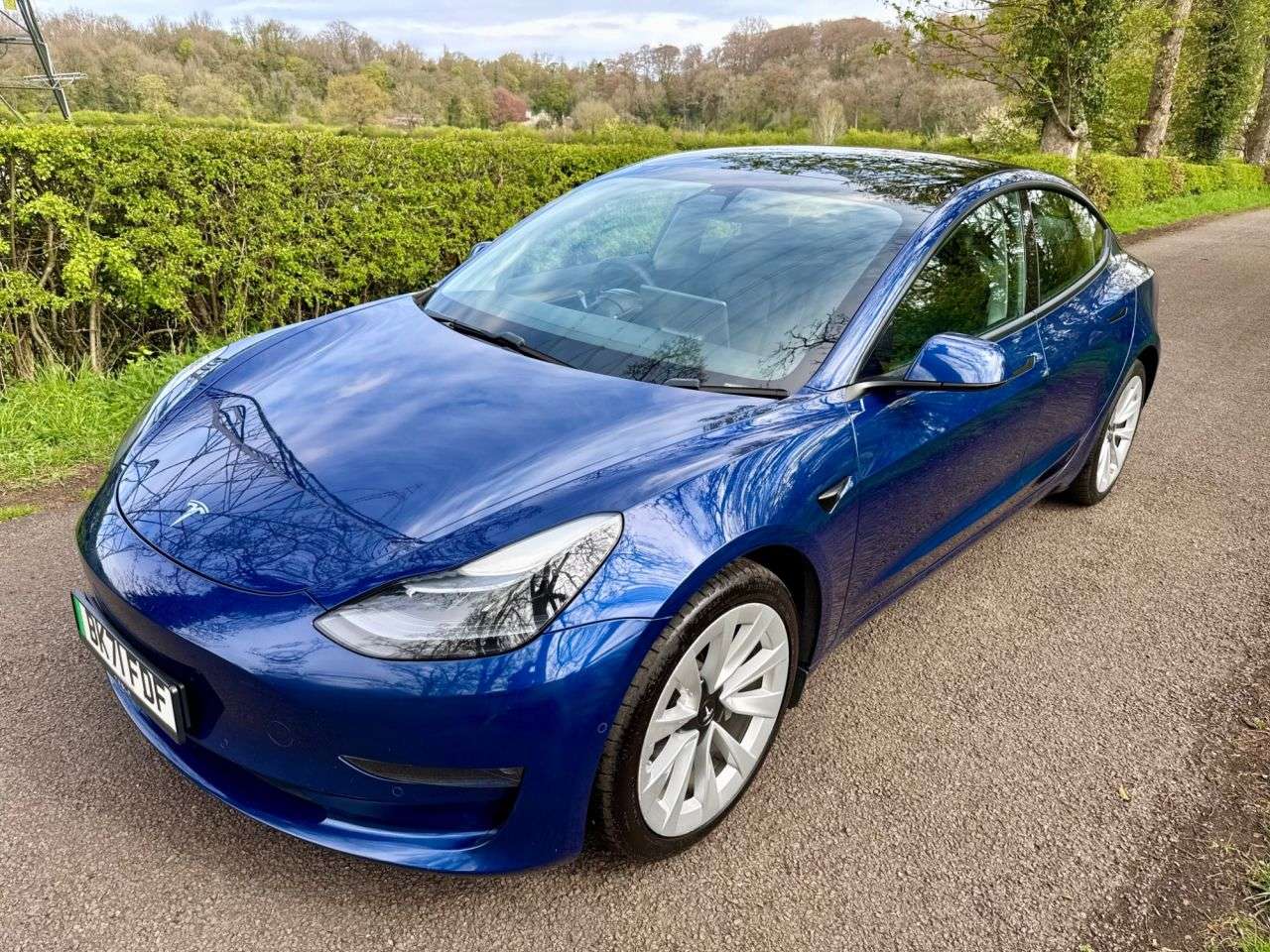 A 2021 TESLA MODEL 3 (Dual Motor) Long Range Saloon 4dr Electric Automatic 4WDE (346 ps) + SERVI A 2021 TESLA MODEL 3 (Dual Motor) Long Range Saloon 4dr Electric Automatic 4WDE (346 ps) + SERVI
