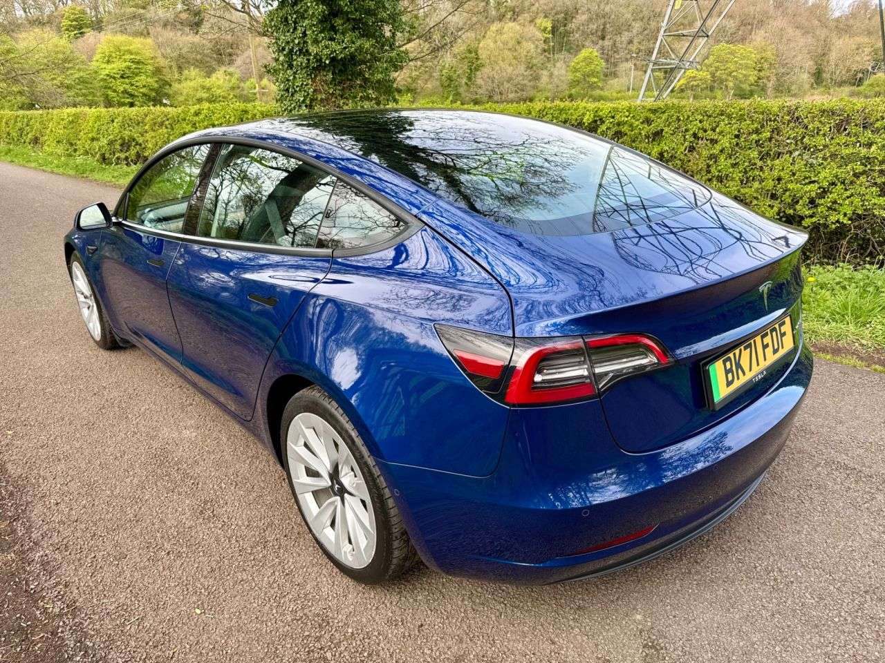 A 2021 TESLA MODEL 3 (Dual Motor) Long Range Saloon 4dr Electric Automatic 4WDE (346 ps) + SERVI A 2021 TESLA MODEL 3 (Dual Motor) Long Range Saloon 4dr Electric Automatic 4WDE (346 ps) + SERVI