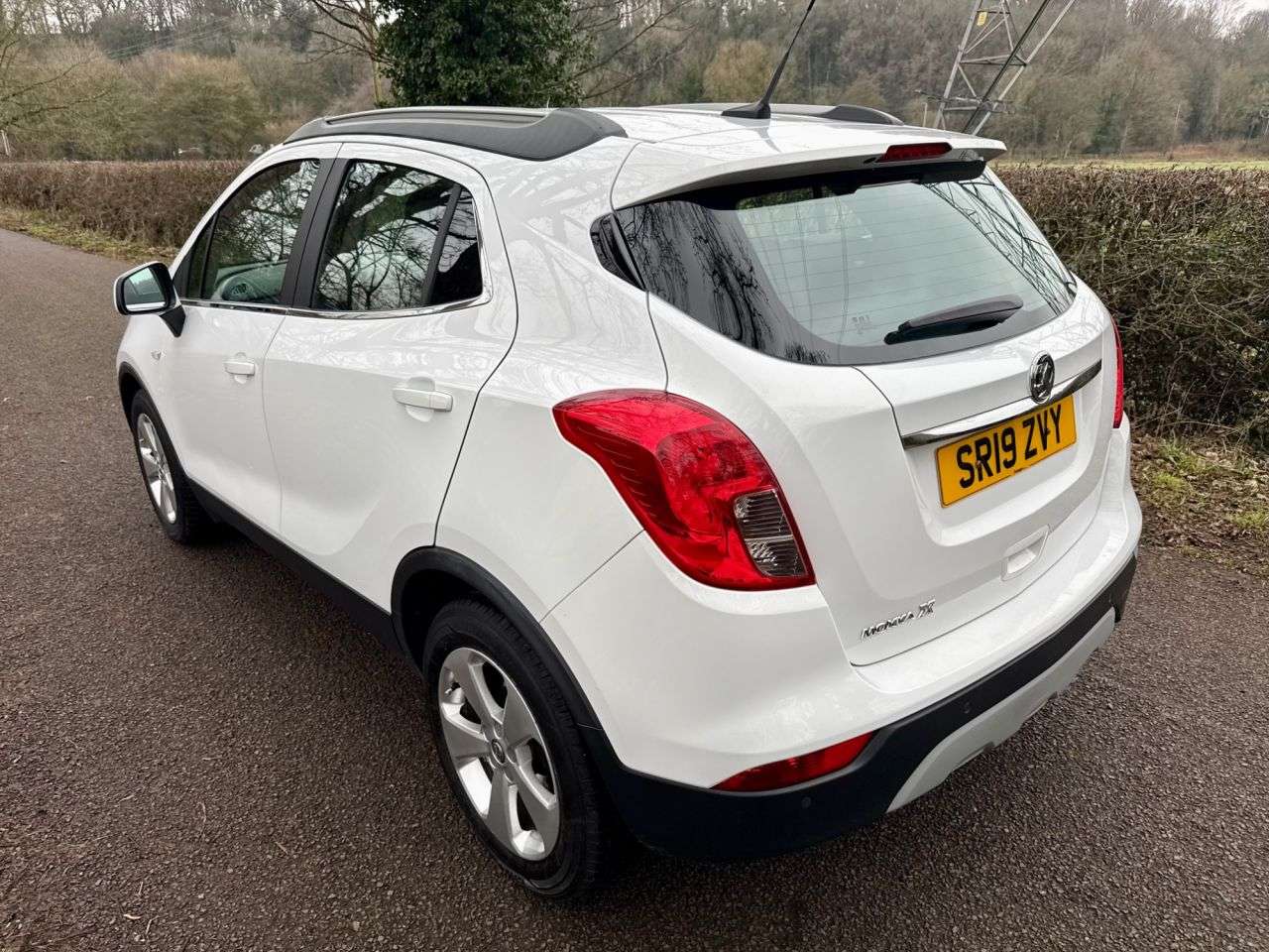 A 2019 VAUXHALL MOKKA X 1.4i Turbo Elite SUV 5dr Petrol Auto Euro 6 (140 ps) + SERVICE HISTORY + BL A 2019 VAUXHALL MOKKA X 1.4i Turbo Elite SUV 5dr Petrol Auto Euro 6 (140 ps) + SERVICE HISTORY + BL