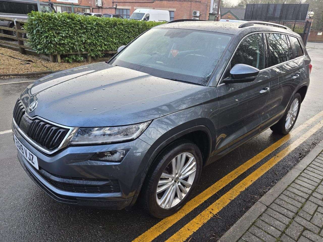 A 2019 SKODA KODIAQ 2.0 TDI SE L SUV 5dr Diesel DSG Euro 6 (s/s) (7 Seat) (150 ps) A 2019 SKODA KODIAQ 2.0 TDI SE L SUV 5dr Diesel DSG Euro 6 (s/s) (7 Seat) (150 ps)