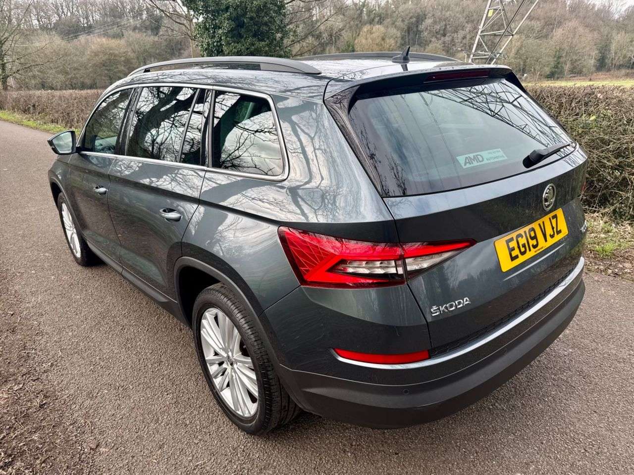 A 2019 SKODA KODIAQ 2.0 TDI SE L SUV 5dr Diesel DSG Euro 6 (s/s) (7 Seat) (150 ps) + SERVICE HI A 2019 SKODA KODIAQ 2.0 TDI SE L SUV 5dr Diesel DSG Euro 6 (s/s) (7 Seat) (150 ps) + SERVICE HI