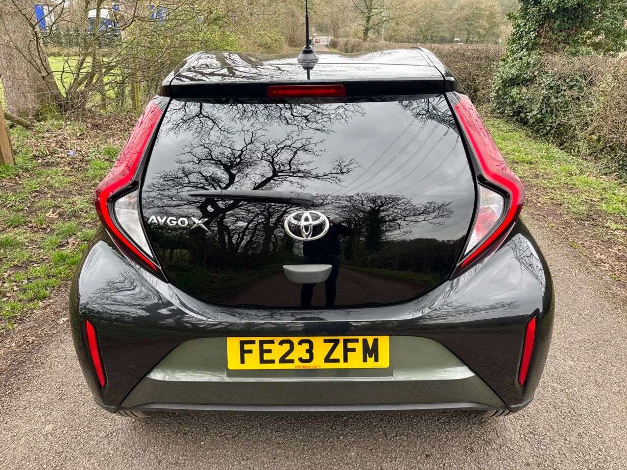 2023 TOYOTA AYGO X 2023 TOYOTA AYGO X