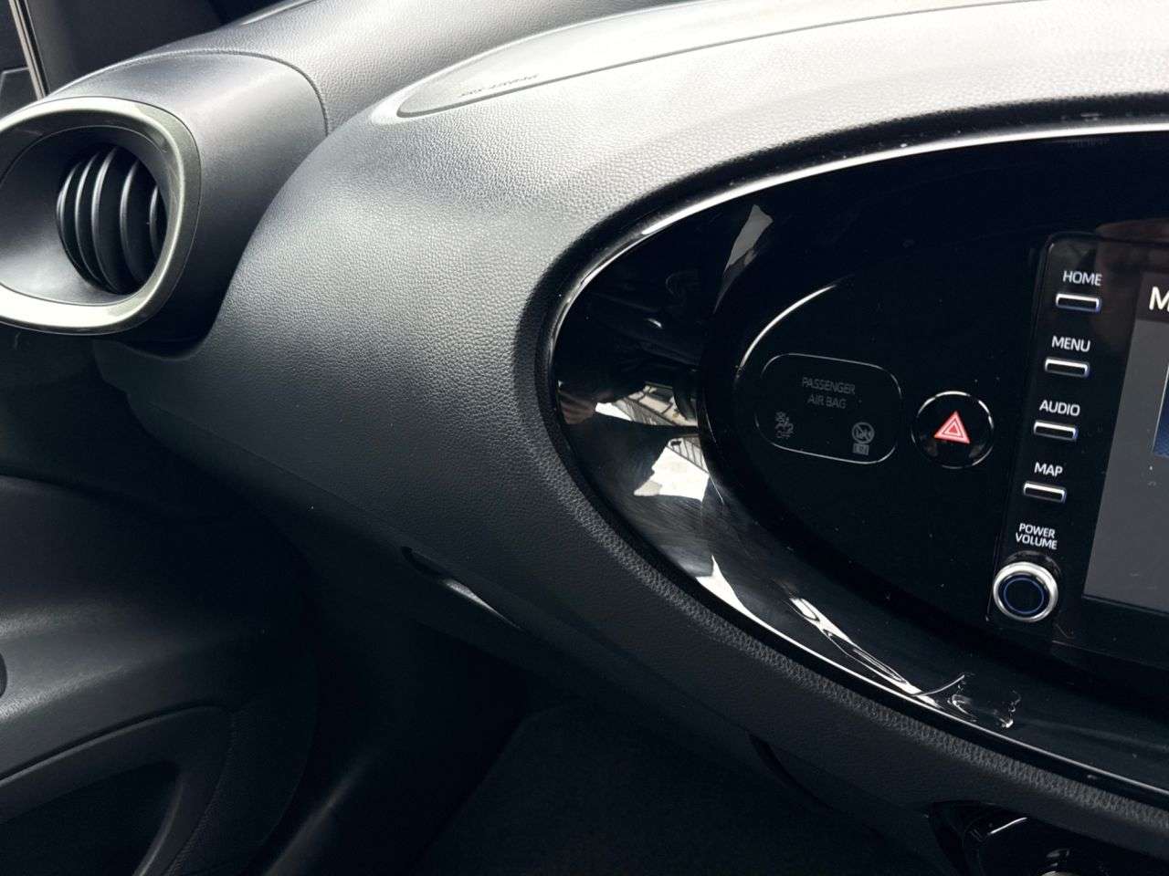 2023 TOYOTA AYGO X 2023 TOYOTA AYGO X