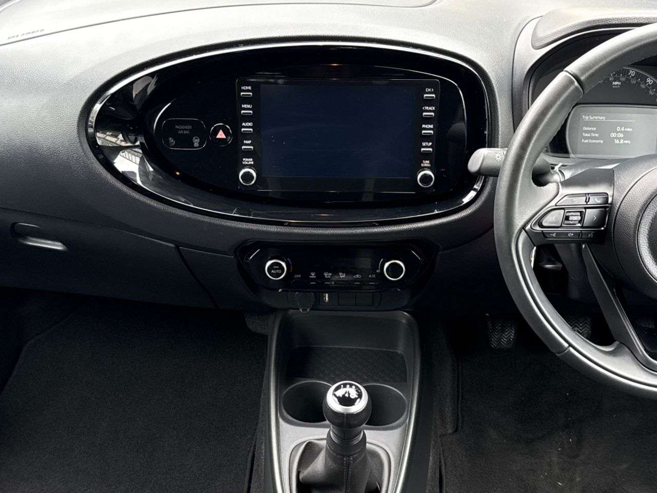 2023 TOYOTA AYGO X 2023 TOYOTA AYGO X