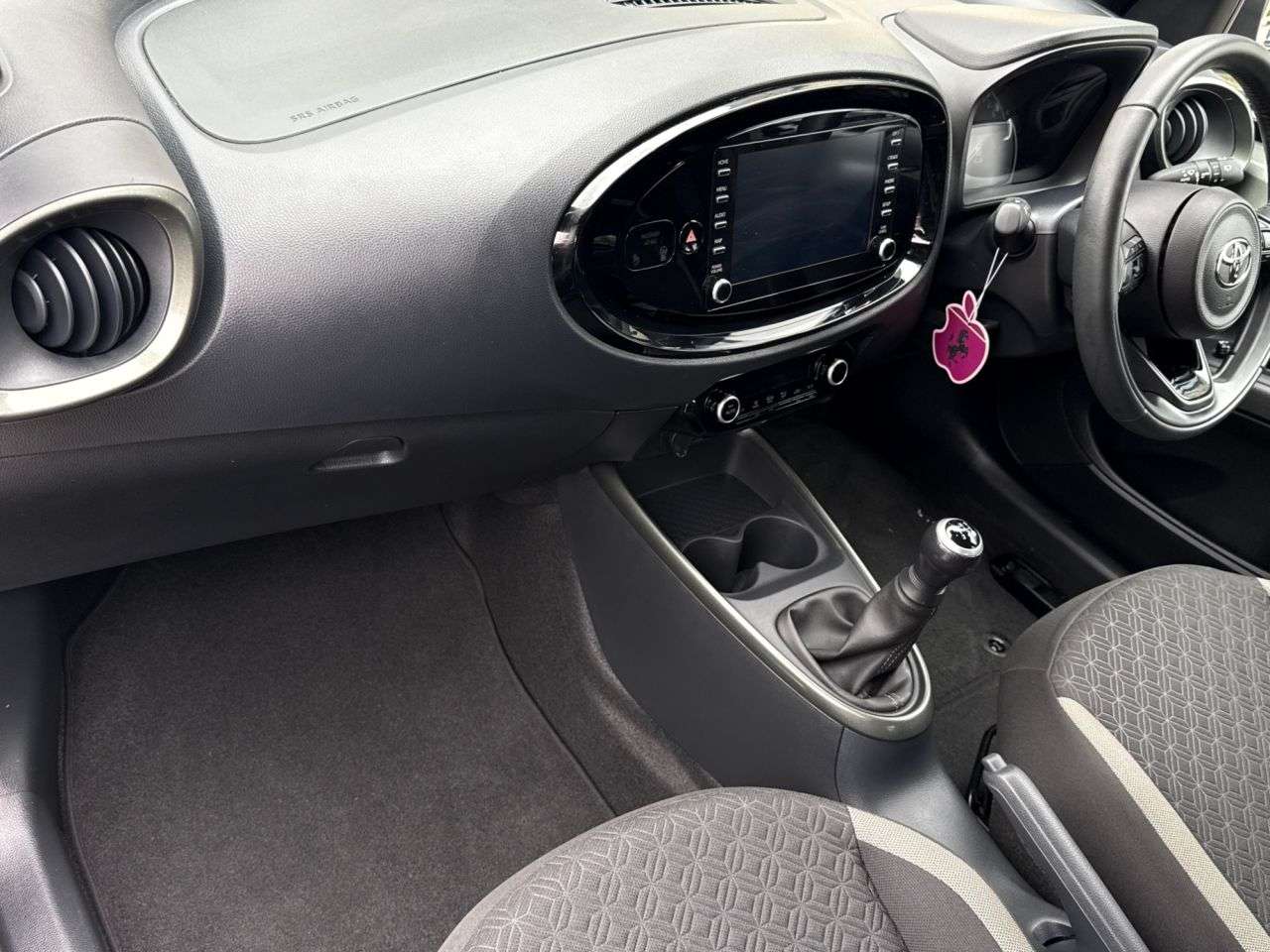 2023 TOYOTA AYGO X 2023 TOYOTA AYGO X