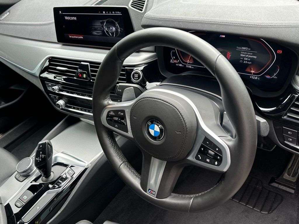 2019 BMW 5 SERIES 2019 BMW 5 SERIES