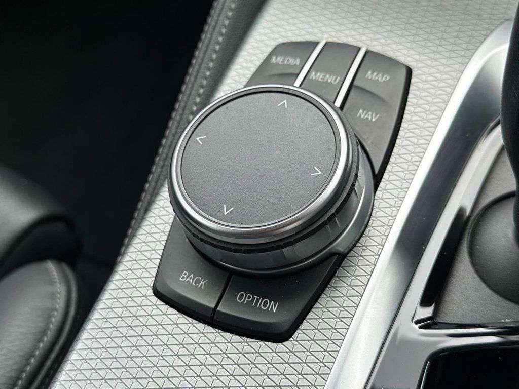 2019 BMW 5 SERIES 2019 BMW 5 SERIES