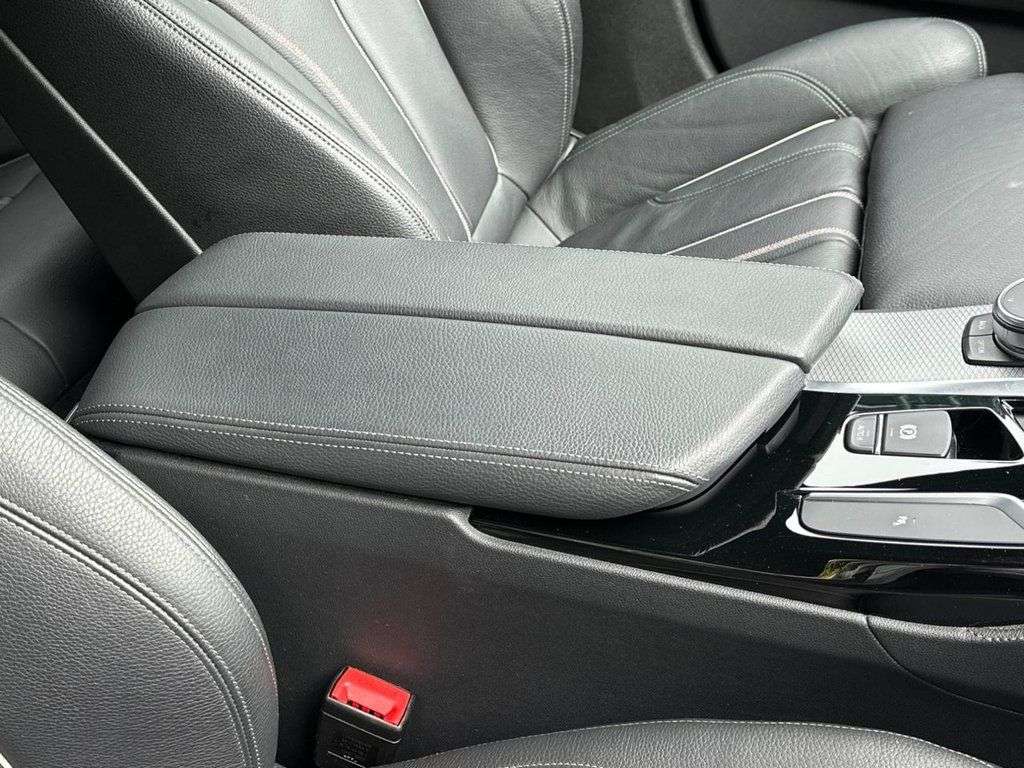 2019 BMW 5 SERIES 2019 BMW 5 SERIES