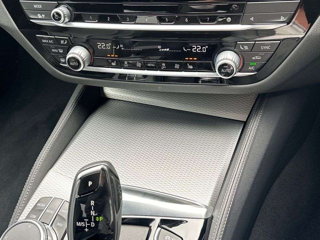 2019 BMW 5 SERIES 2019 BMW 5 SERIES