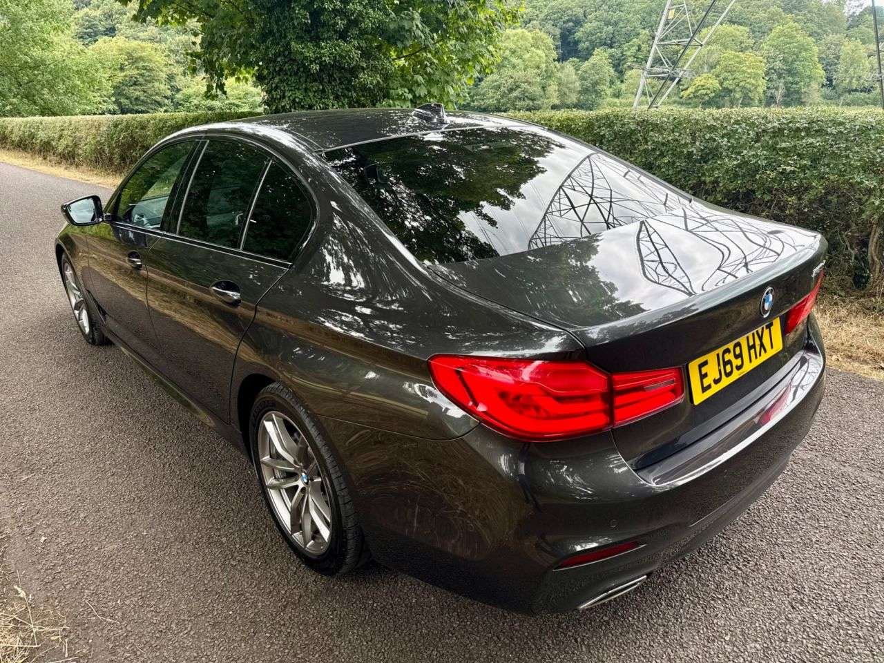 A 2019 BMW 5 SERIES 2.0 520d MHT M Sport Saloon 4dr Diesel Hybrid Auto Euro 6 (s/s) (190 ps) + A 2019 BMW 5 SERIES 2.0 520d MHT M Sport Saloon 4dr Diesel Hybrid Auto Euro 6 (s/s) (190 ps) +