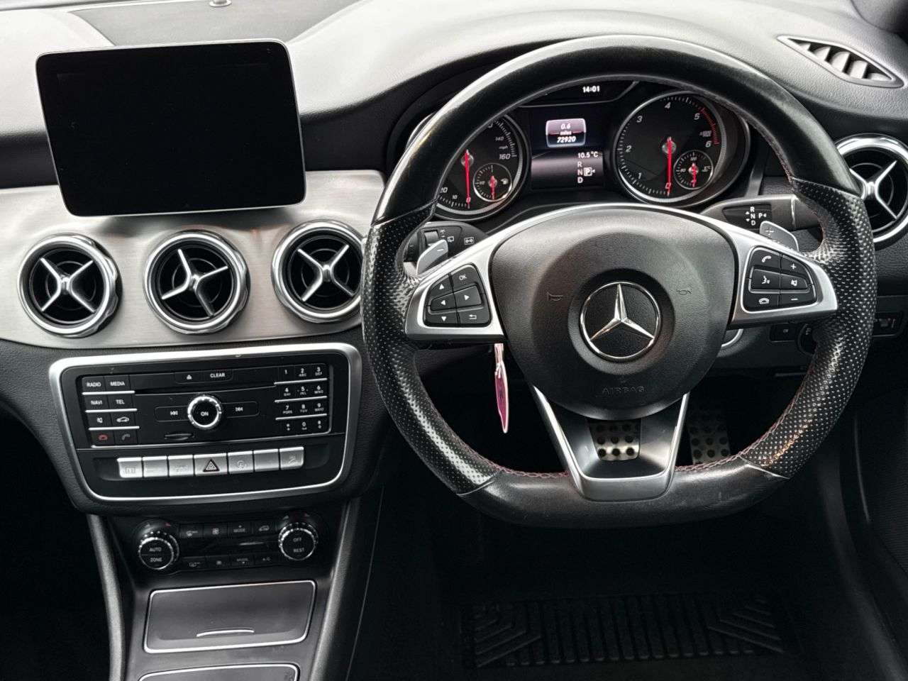 2018 MERCEDES-BENZ 180 2018 MERCEDES-BENZ 180