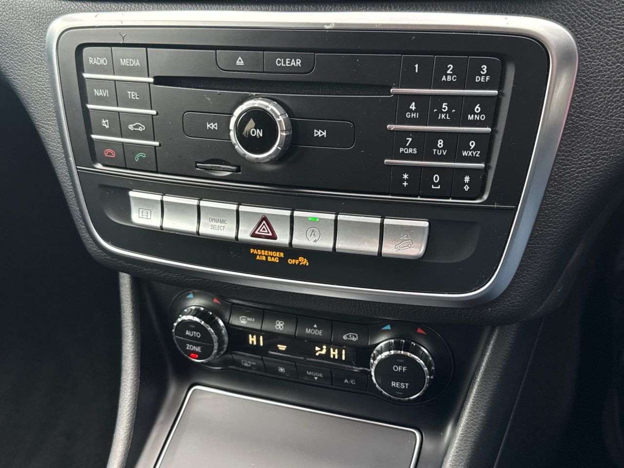 2018 MERCEDES-BENZ 180 2018 MERCEDES-BENZ 180