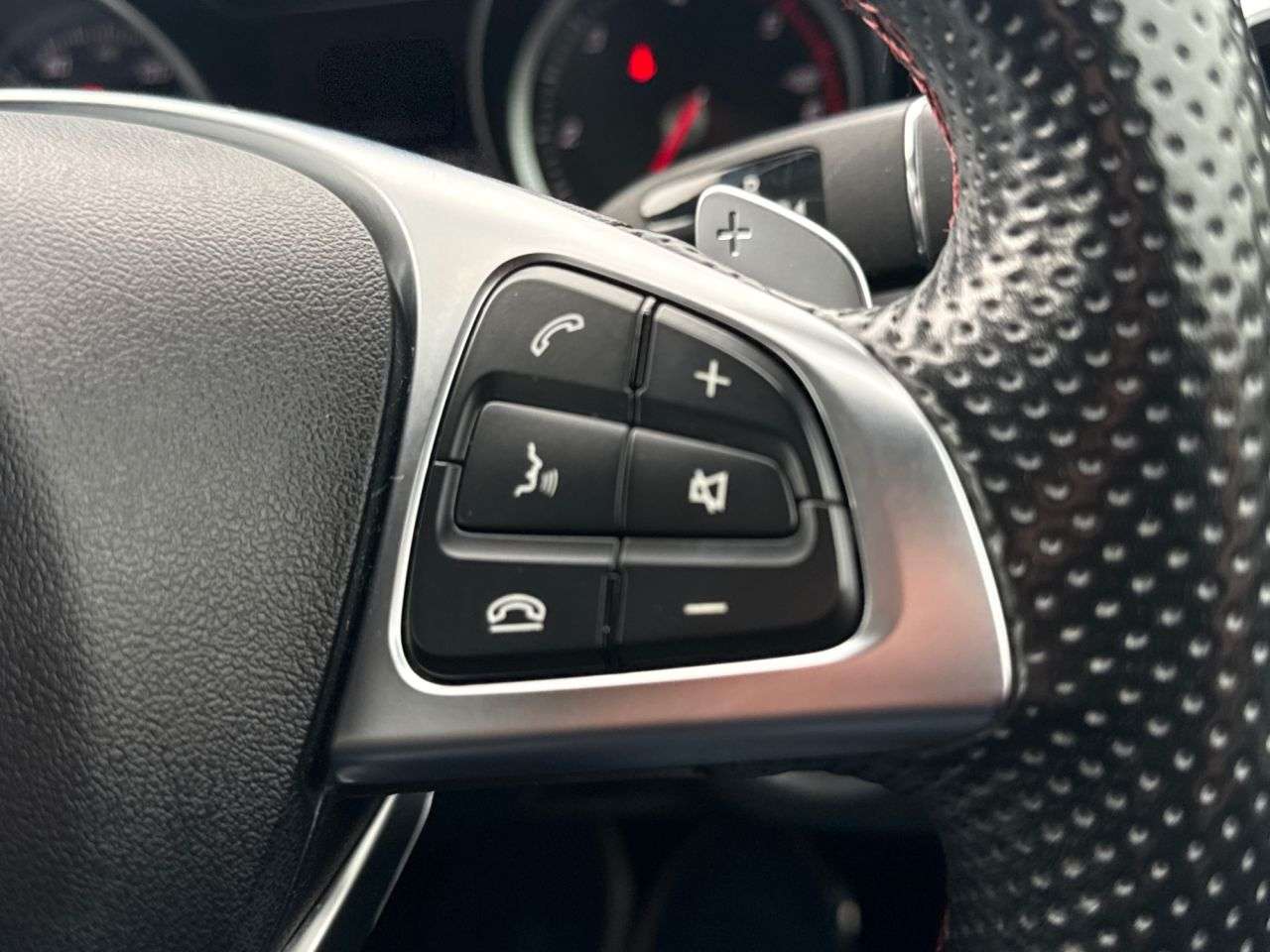 2018 MERCEDES-BENZ 180 2018 MERCEDES-BENZ 180