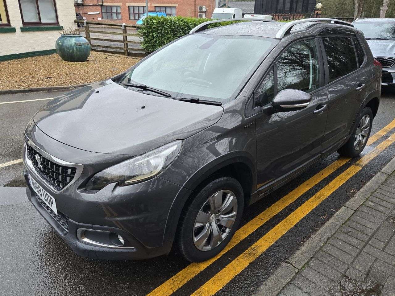 A 2019 PEUGEOT 2008 1.2 PureTech Signature SUV 5dr Petrol Manual Euro 6 (s/s) (82 ps) A 2019 PEUGEOT 2008 1.2 PureTech Signature SUV 5dr Petrol Manual Euro 6 (s/s) (82 ps)