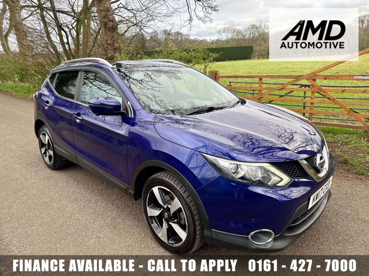 A 2017 NISSAN QASHQAI 1.6 dCi N-Connecta SUV 5dr Diesel XTRON 2WD Euro 6 (s/s) (130 ps) + SERVICE A 2017 NISSAN QASHQAI 1.6 dCi N-Connecta SUV 5dr Diesel XTRON 2WD Euro 6 (s/s) (130 ps) + SERVICE